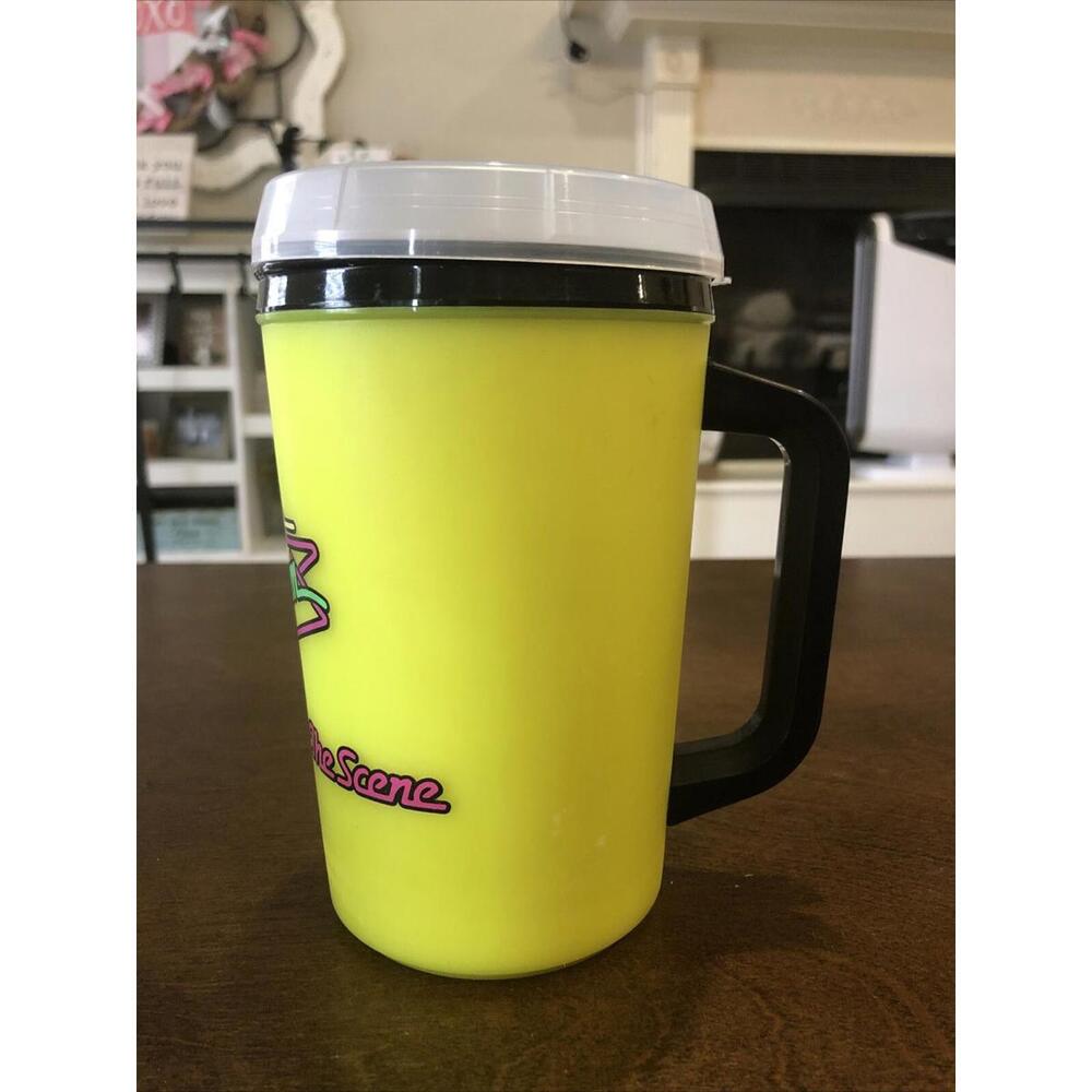 Salem Cigarettes Vintage 90's Aladdin Mug Cup Neon Yellow Fresh On The Scene - Picture 2 of 6